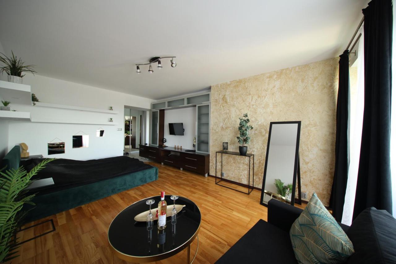 Bronco Apartments وارسو المظهر الخارجي الصورة